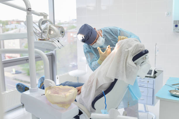 Best Weekend Emergency Dentist in Christopher, IL